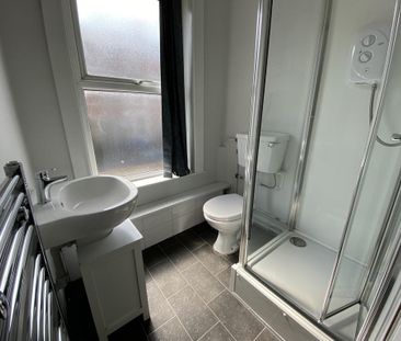 1 bedroom in a house share to rent - Photo 6