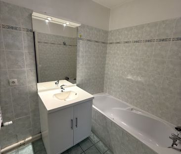 Location Appartement 2 pièces 55m² - Photo 6