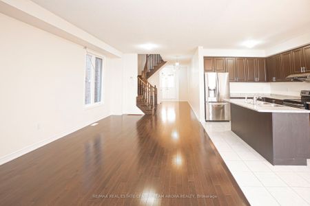 For Lease - 16 Vezna Crescent, Brampton, Ontario - Photo 3