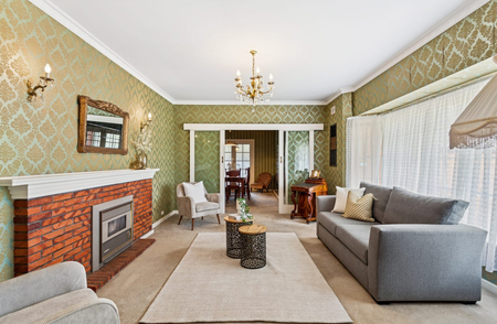 Coastal Home with Character - Photo 5