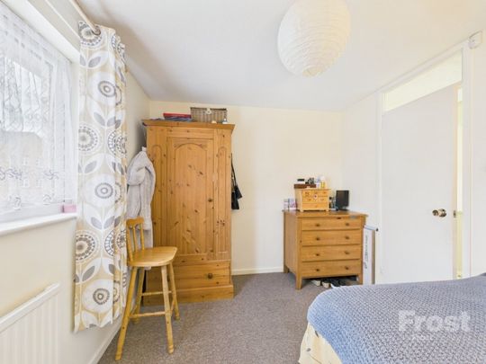 Boveney Close, Slough, Berkshire,SL1 - Photo 1