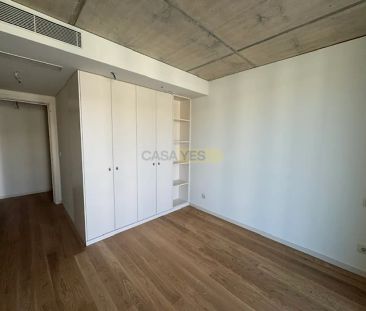 Apartment T2 in Santa Clara e Castelo Viegas, Coimbra - Photo 4