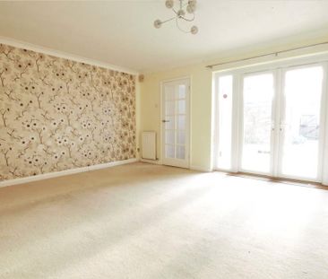 3 bedroom terraced house to rent - Photo 5