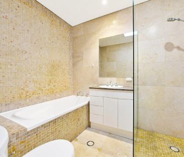 42A Aeolus Ave, Ryde NSW 2112 - House For Rent | Domain - Photo 6