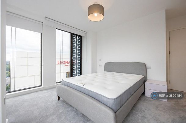 2 bedroom flat to rent - Photo 1