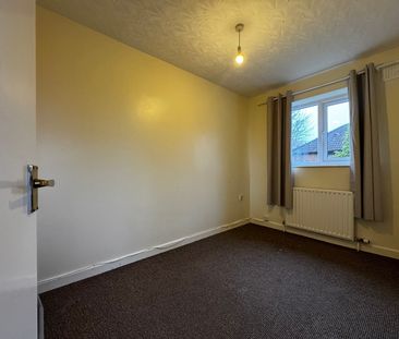 The Fairways, Scunthorpe - Photo 3