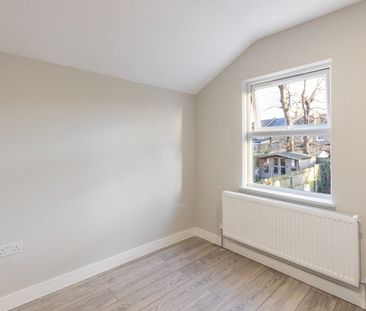 Studio Flat, Billington Road, SE14 - Photo 3