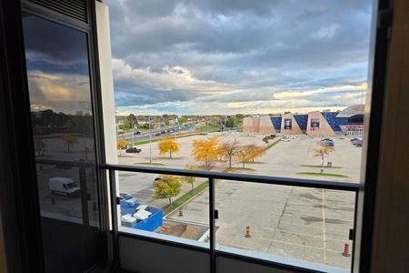 For Lease - 1007 The Queensway N/A Unit# 328, Toronto, Ontario - Photo 4