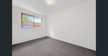 Great Value, Two Bedroom Apartment Available In Prime Location - Photo 3