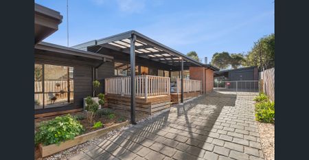 Naturally, Timeless! - Photo 5