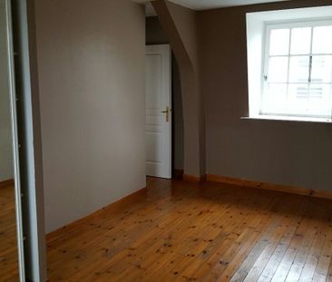 Location Appartement 2 pièces 59m² - Photo 1