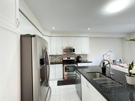 For Lease - 1947 Arborwood Drive Unit# Main, Oshawa, Ontario - Photo 5