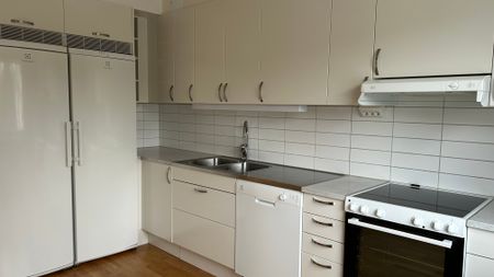 Karlavagnsgatan 1 - Foto 5