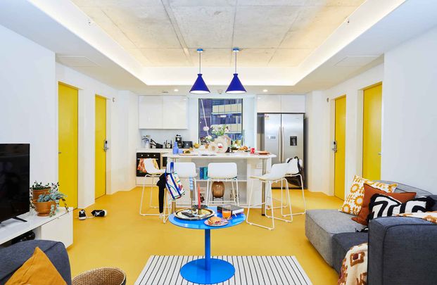 6 Bedrooms Apartment - Photo 1