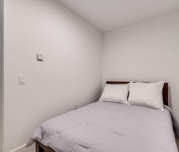 1425 Haro Street apartment — Vancouver, BC (2-Bedroom) - 2 Bedroom - Photo 1