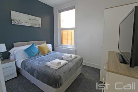 Honiton Road, Southend On Sea - Photo 3