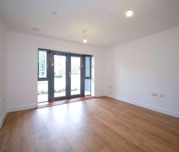Carriage House, Millard Place, Reading, RG2 - Photo 5