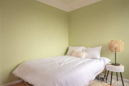 Grand appartement de 89 m² à louer en coliving sur l'île de Nantes - Photo 3