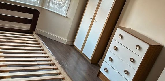 Room in a Shared House, Croydon, CR0 - Photo 2