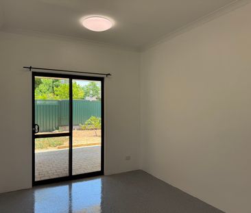 South Perth - Photo 5