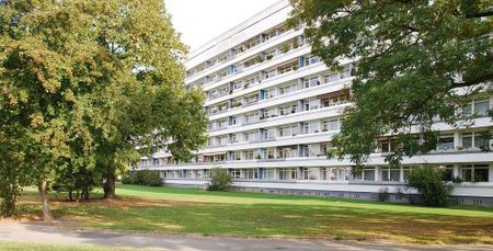 Mit Aufzug im Haus: Toller Blick über Detmerode - Photo 2