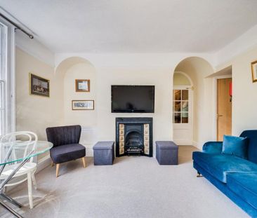 5 bedroom flat to rent - Photo 2