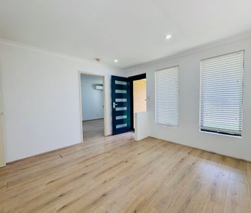 6 month lease only - Opposite Parklands - Photo 4