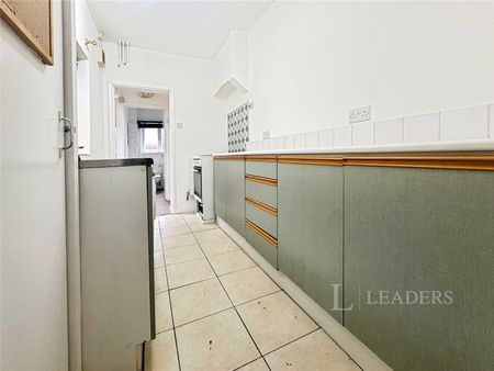 3 bedroom house to rent Hamilton Road, Worcester, WR5 - Photo 2