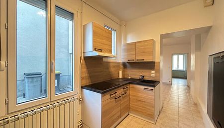 Appartement 2 pièces 48m2 REIMS 577 euros - Photo 5