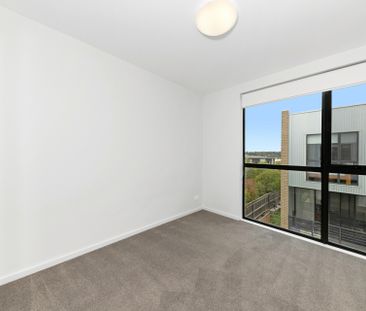 Three Bedroom Townhouse In Coombs - Photo 5