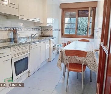 Piso en alquiler en Calle del Historiador Juan Uría - Photo 1