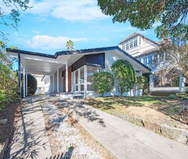 Renovated Light Filled Home In Prime Mosman Location - Photo 6