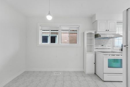 For Lease - 22 Halam Avenue Unit# Upper, Hamilton, Ontario - Photo 4