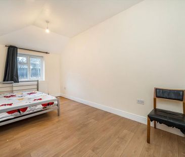 4 bedroom house to rent - Photo 4