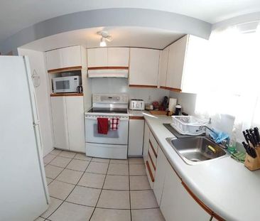 3 CH - 1 SDB - Québec - $1,267 /mo - Photo 2