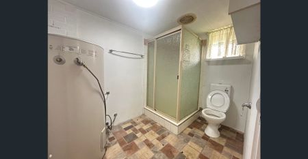 2 Bedroom Granny Flat in a Quiet & Convenient Location - Photo 5