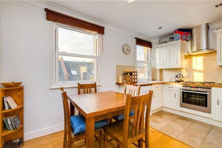 2 bedroom flat to rent - Photo 4