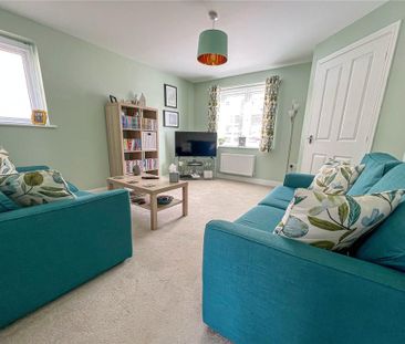 3 bedroom semi-detached house to rent - Photo 2