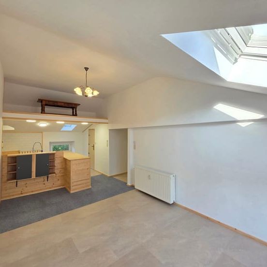 Appartement te huur - foto 1