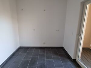 Bahnhofstr. 40, Wohnung 8 ~~~ Loggia, Fußbodenheizung, Parkett, Bad mit Wanne und Dusche, Stellplatz - Photo 5