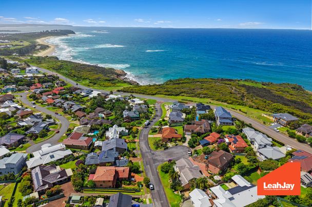 2 Gem Close, Caves Beach NSW 2281 - Photo 1