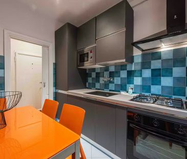 Via dei Leoni, Florence, Tuscany 50122 - Photo 2