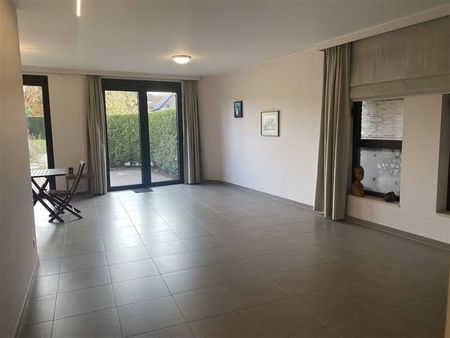 Appartement te huur - Foto 2