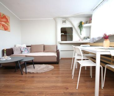 4-pokojowe mieszkanie na wynajem - ul. Bydgoska - Zdjęcie 1