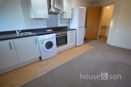 1 bedroom apartment to rent - Photo 2
