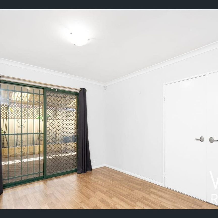 STYLISHLY AND RENOVATED HOME! - Photo 1