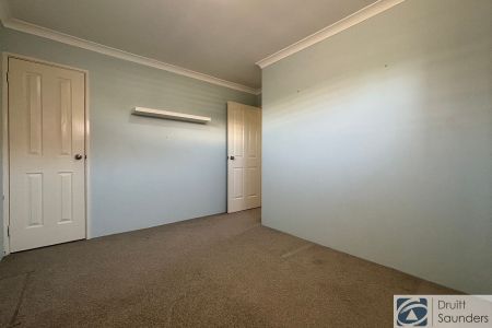 8 Olcote Street, 6018, Doubleview Wa - Photo 3