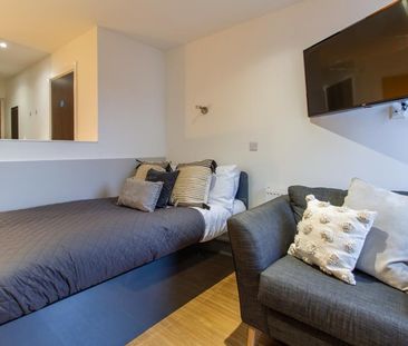 Studio to rent - Photo 6