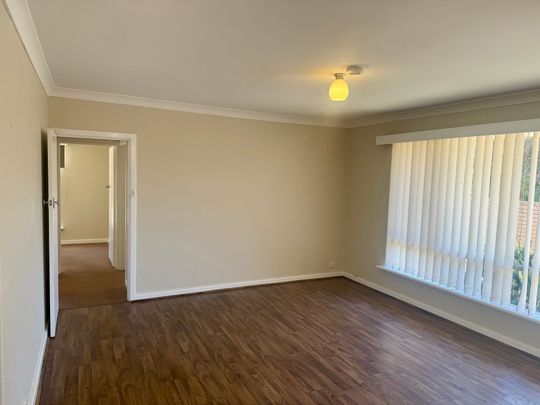 Coastal Living Made Easy – Walk to Scarborough Beach - Photo 1