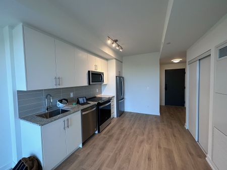 For Lease - 345 Wheat Boom Drive Unit# 409, Oakville, Ontario - Photo 4